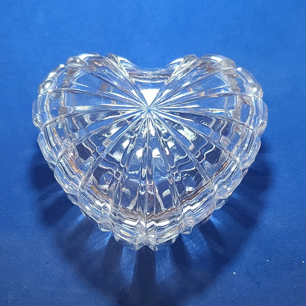 Mikasa Crystal Jewel Heart Shaped Trinket Box